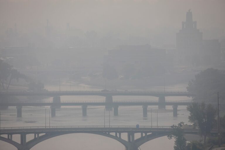 Chicago, Midwest Experiences Poor Air Quality As Smoke Spreads From