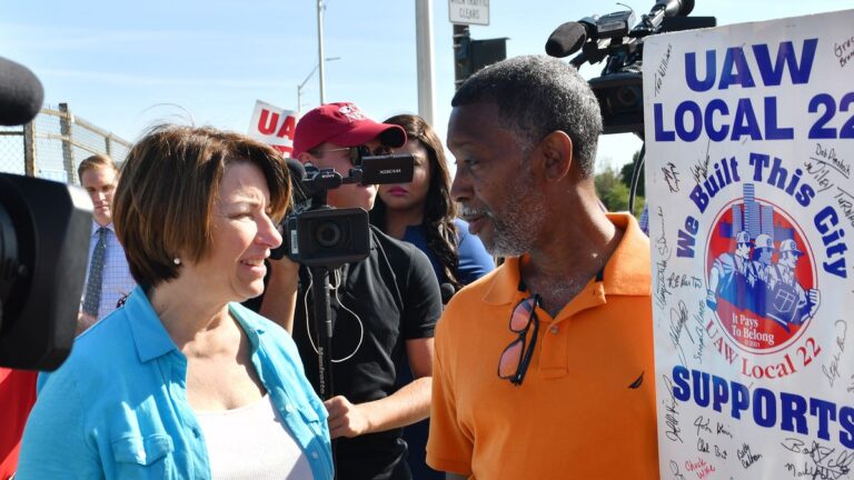 Klobuchar Has Midwest Roots In The Democratic Presidential Nomination