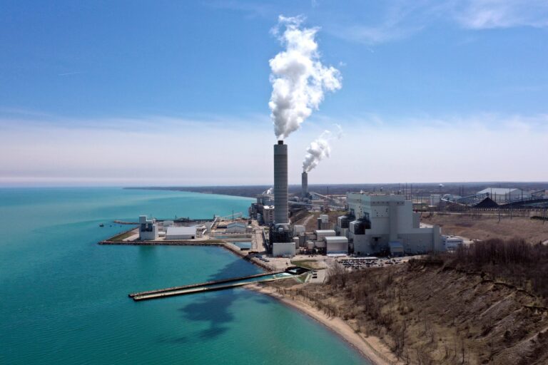 The Midwest Blackout Is About Renewables Versus Fossil Fuels