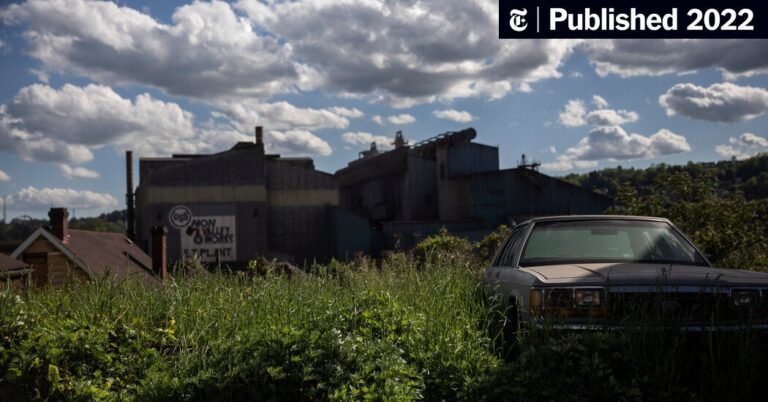 Democrats Are Weighing A Strategy To Return To Factory Towns